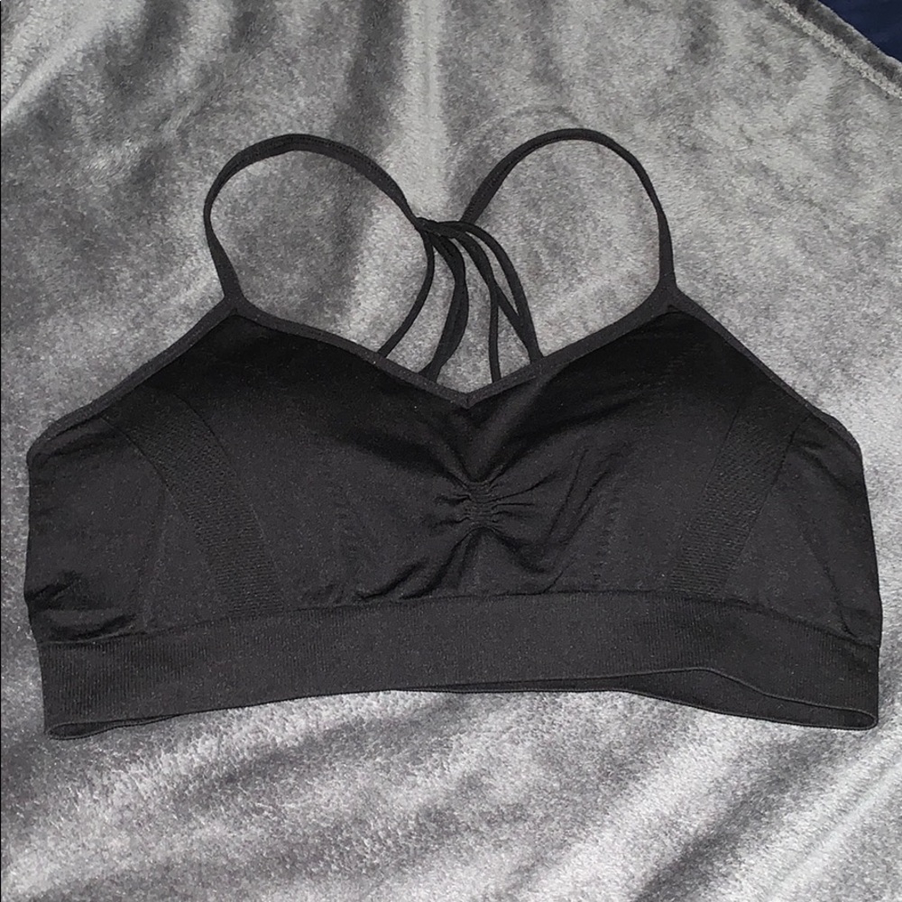 Worn once:Sports bra